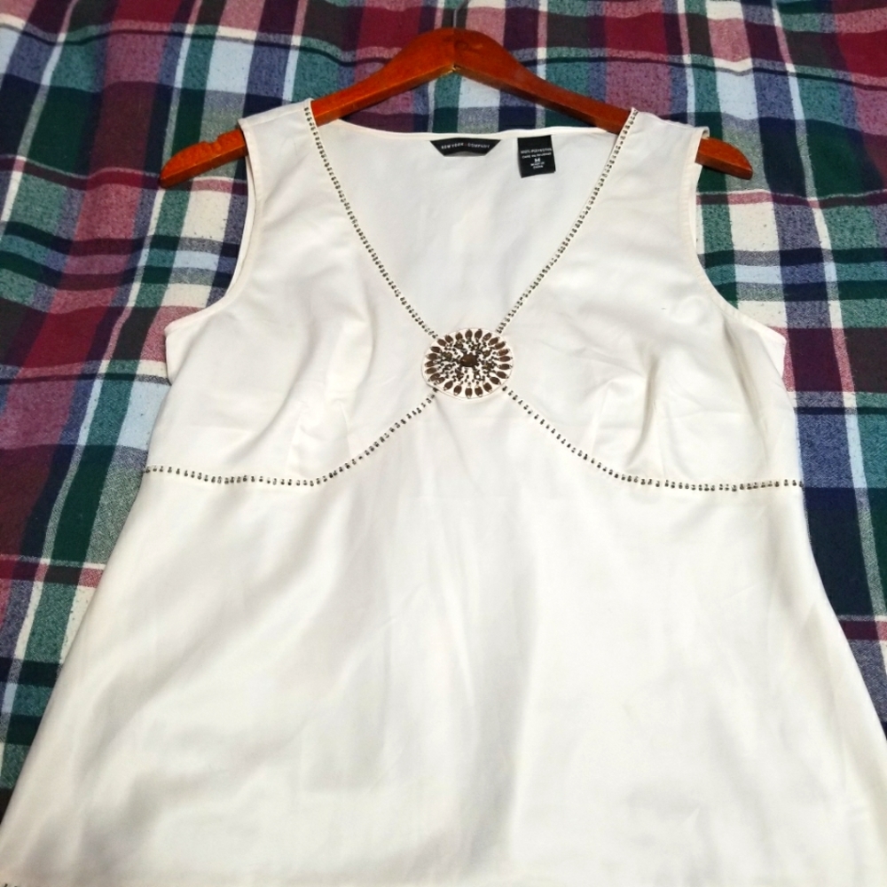 New york and company top
